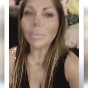 Meet your Posher, Jenny